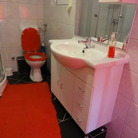 Apartment Ivica *
